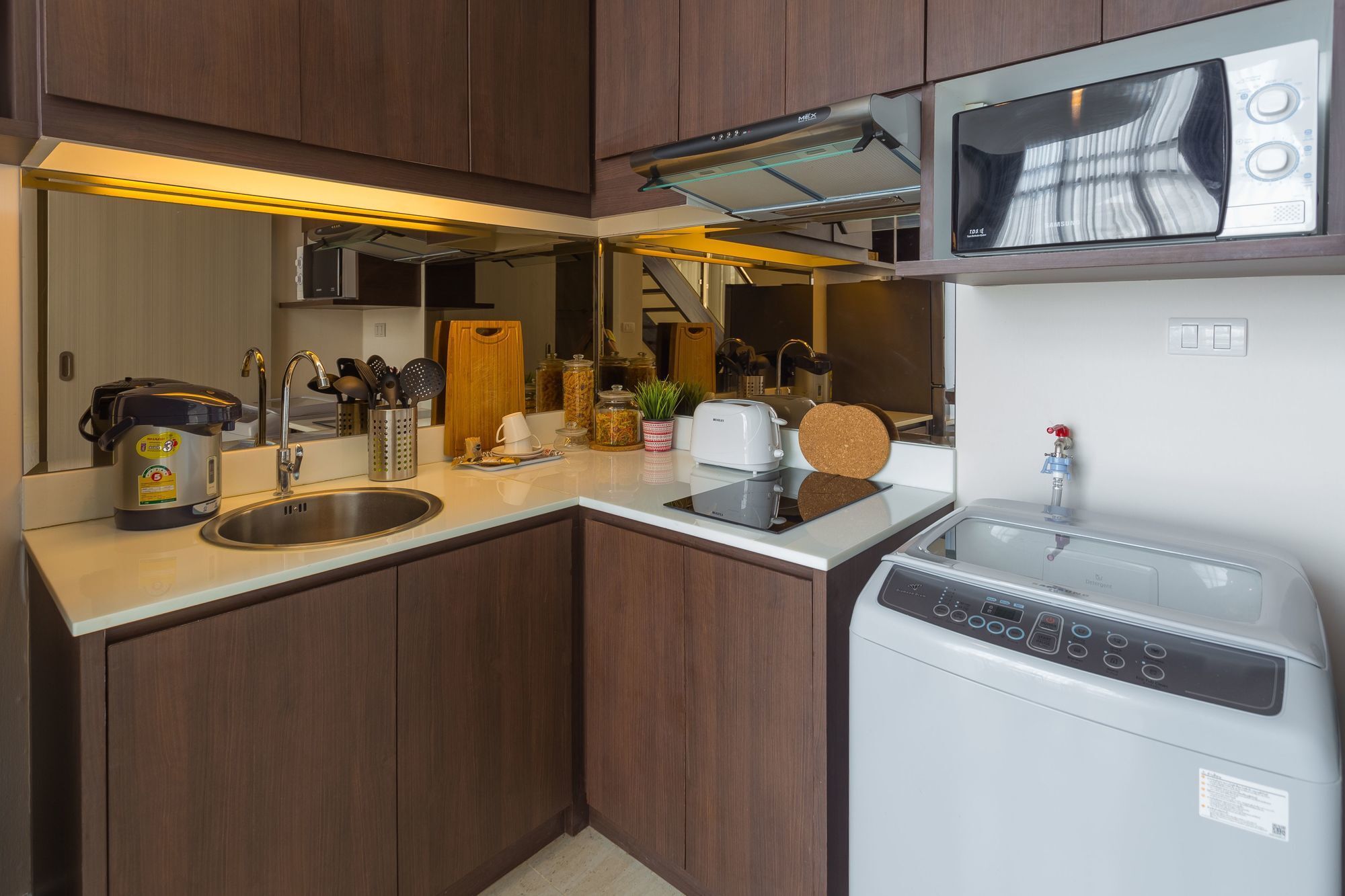 Apartamento The Aristo By Holy Cow 201 Phuket Exterior foto