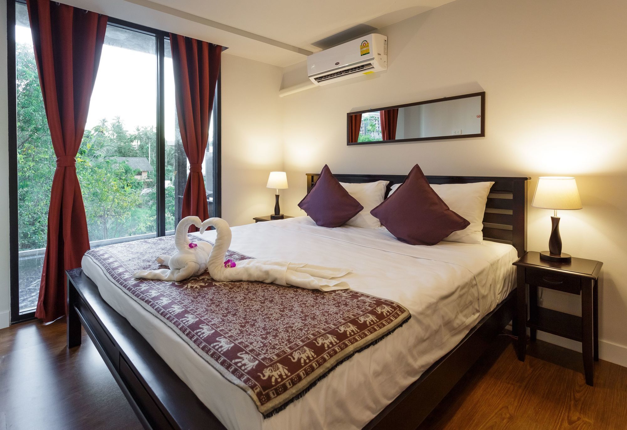 Apartamento The Aristo By Holy Cow 201 Phuket Exterior foto